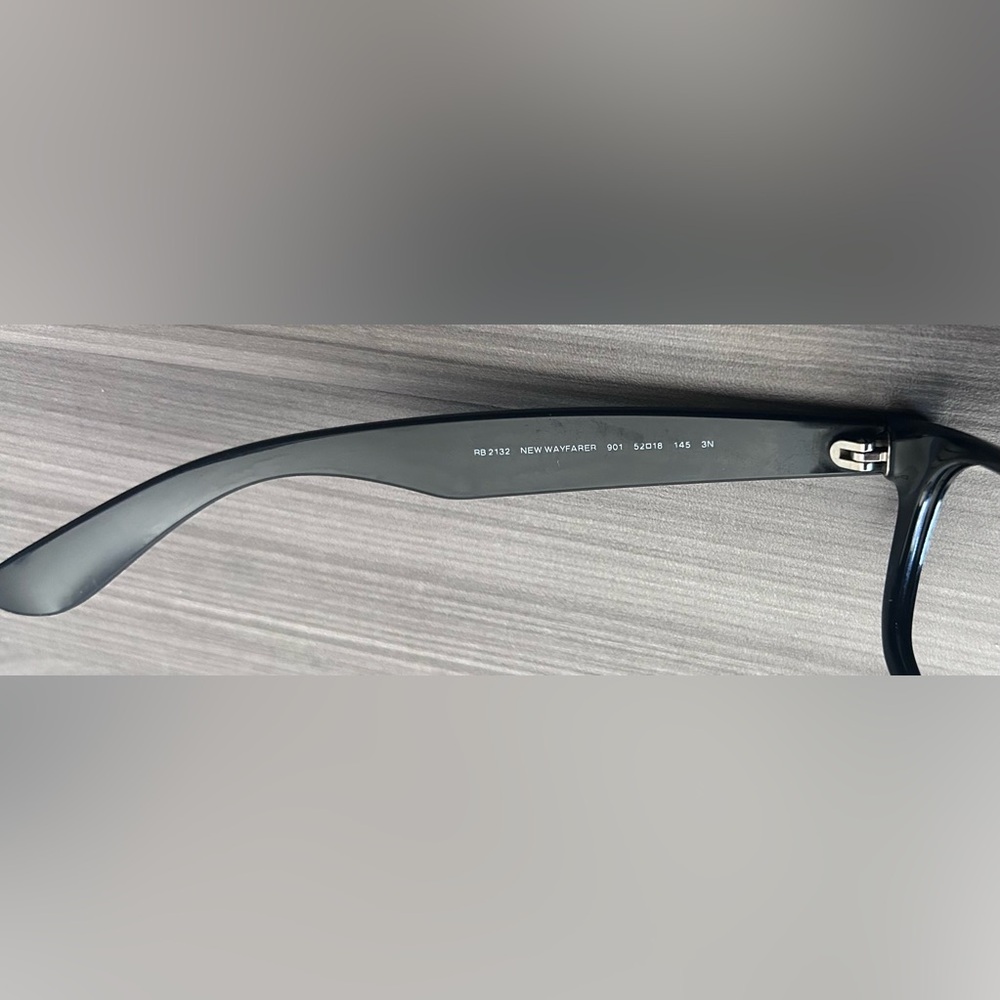 Ray Ban Eye frames with Case - Picture 10 of 10